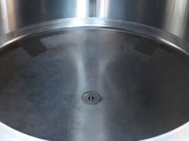 Stainless Steel Tank. - picture0' - Click to enlarge