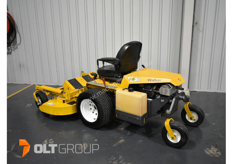 caption Walker MBSSD Zero Turn Mower 27hp Petrol Engine 60 Inch Side Discharge Deck 781 Hours