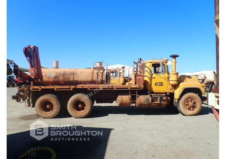 caption 1980 MACK 6X4 CRANE TRUCK