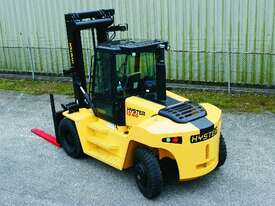 16T Counterbalance Forklift - picture2' - Click to enlarge