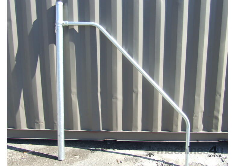 caption STRAINER POST and strut