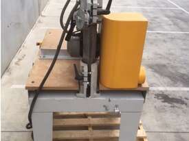 Maggi 640 with roller tables - picture2' - Click to enlarge