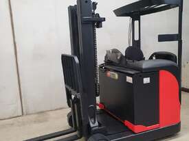 Linde Reach Truck 1.4T - picture0' - Click to enlarge