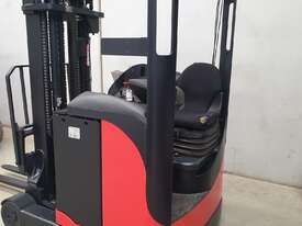 Linde Reach Truck 1.4T - picture1' - Click to enlarge
