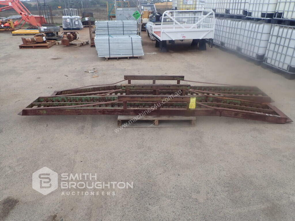 Used 2 X STEEL LOADING RAMPS Loading Ramp In Listed On Machines4u   2 X STEEL LOADING RAMPS 51438575.h 