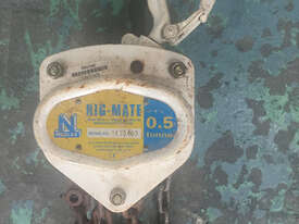 Nobles Rigmate Chain Hoist 0.5 Tonne x 3 metre chain 29685 - picture0' - Click to enlarge