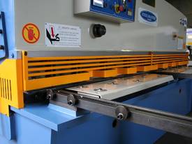 SM-SBHS2504 2500mm X 4.0mm Heavy Duty Model. - picture0' - Click to enlarge