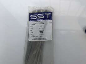 SST Standard Cable Tie Stainless Steel 200 x 4.6mm, SCT200316 - picture0' - Click to enlarge