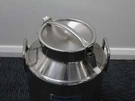 Stainless Steel Milk Vat with Lid - picture1' - Click to enlarge