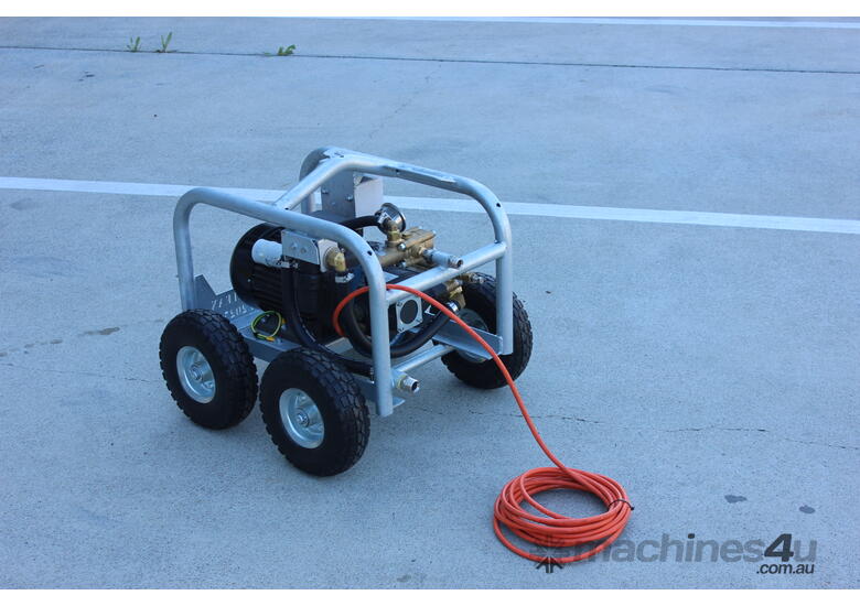 caption ThoroughClean E3R-22C Portable Electric Pressure Washer