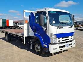 Isuzu Truck - picture0' - Click to enlarge