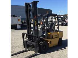 Yale GP25RD 2.5Ton (4m Lift) LPG Forklift - picture0' - Click to enlarge