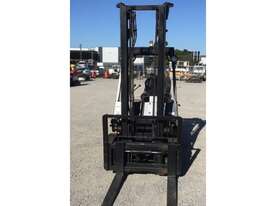 Yale GP25RD 2.5Ton (4m Lift) LPG Forklift - picture2' - Click to enlarge