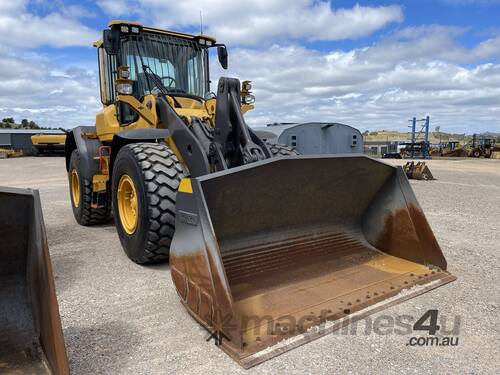 Volvo L90H Wheel Loader 