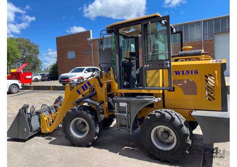 caption UHI UWL916 Wheel Loader, 1.6T, 42KW/56HP, Loading Capacity
