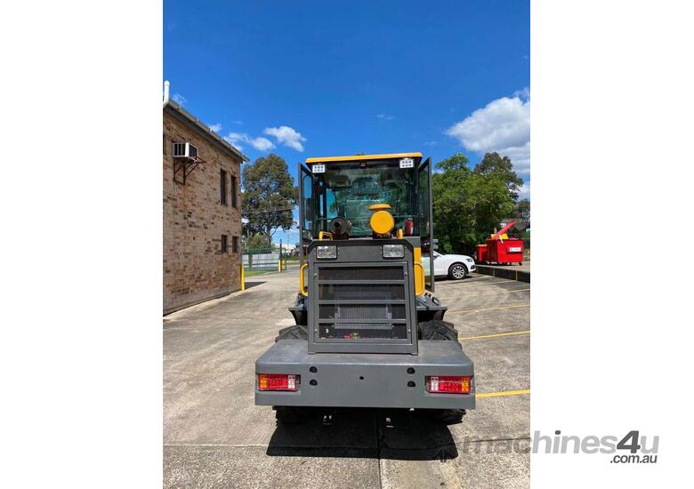 caption UHI UWL916 Wheel Loader, 1.6T, 42KW/56HP, Loading Capacity