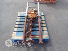 TRACTOR POST HOLE DIGGER ATTACHMENT - picture0' - Click to enlarge