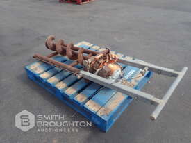 TRACTOR POST HOLE DIGGER ATTACHMENT - picture0' - Click to enlarge