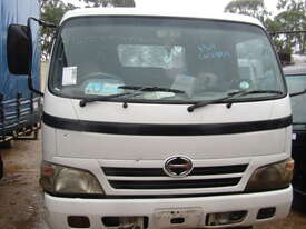 2008 Hino Dutro Table Top  - picture0' - Click to enlarge