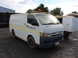 TOYOTA HIACE 200 SERIES VAN - picture1' - Click to enlarge