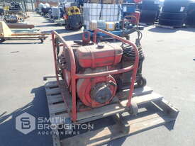 PALLET COMPRISING OF 1 X LINCOLN WELDAN POWER 175 WELDER & 1 X TRANSARC WELDER - picture0' - Click to enlarge