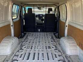 Toyota Hiace - picture2' - Click to enlarge
