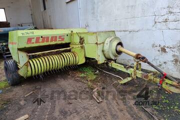 Claas Constant Small Square Baler