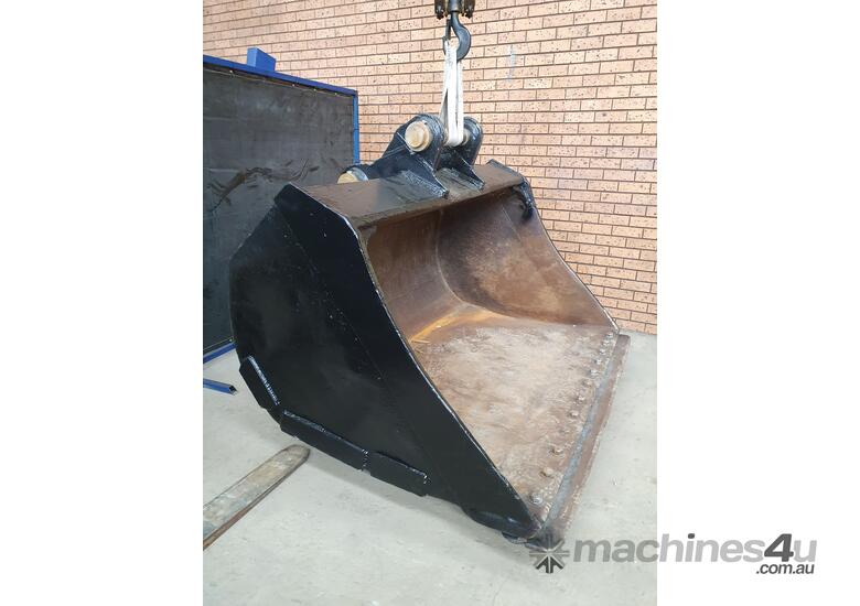 Used 2m Excavator Mud Bucket Excavator Bucket in , Listed on Machines4u