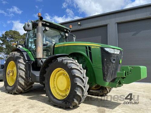 John Deere 8370R