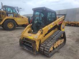 2020 CAT 299D3 TRACK LOADER WITH 880 HOURS - picture2' - Click to enlarge