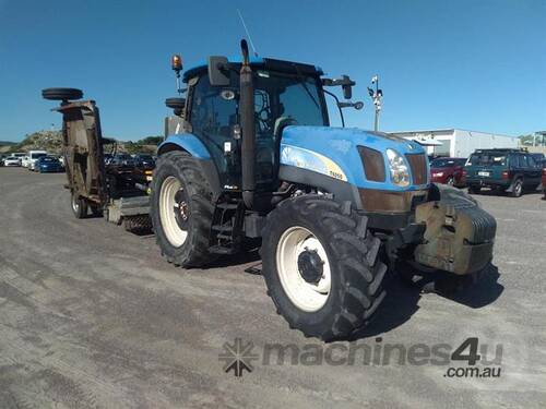 New Holland T6050