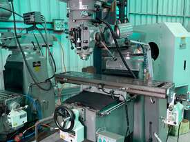 King Rich KR-V2000 Milling machine - picture0' - Click to enlarge