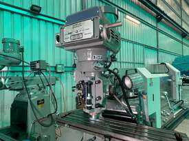 King Rich KR-V2000 Milling machine - picture2' - Click to enlarge