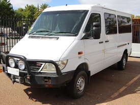 2005 MERCEDES SPRINTER VAN - picture1' - Click to enlarge