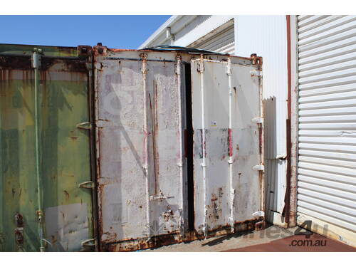 20FT SHIPPING CONTAINER, WOODEN FLOOR