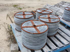 Trellis Wire  8 Rolls x 500m - picture0' - Click to enlarge