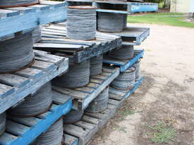 Trellis Wire  8 Rolls x 500m - picture1' - Click to enlarge