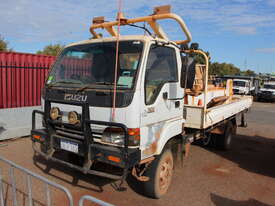 2002 ISUZU NPS300 SERVICE TRUCK - picture1' - Click to enlarge