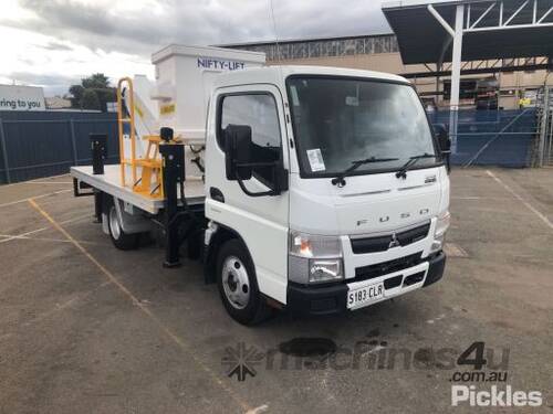 2021 Mitsubishi Fuso Canter 515