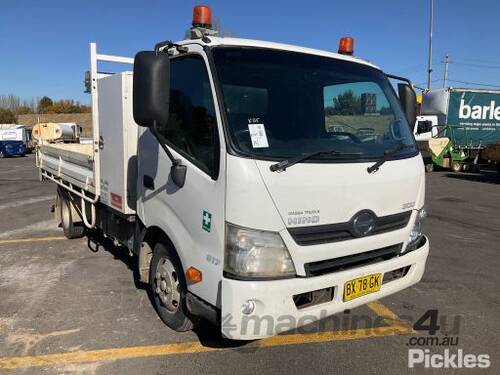 2013 Hino 300 617