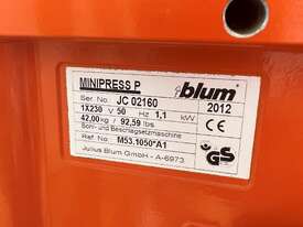 Blum mini press - picture0' - Click to enlarge