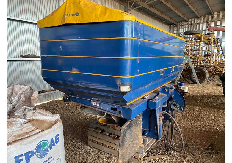 caption Bogballe M35W Spreader 2021
