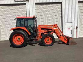 Kubota M95X Tractor Front End Loader - picture0' - Click to enlarge