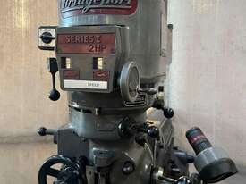 Bridgeport Series 1 2hp Turret Mill with DRO - picture1' - Click to enlarge