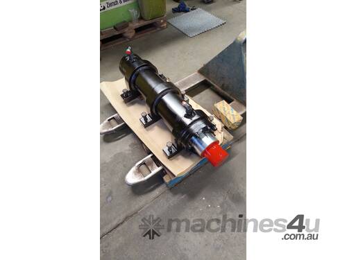 100 Ton Hydraulic Cylinder 