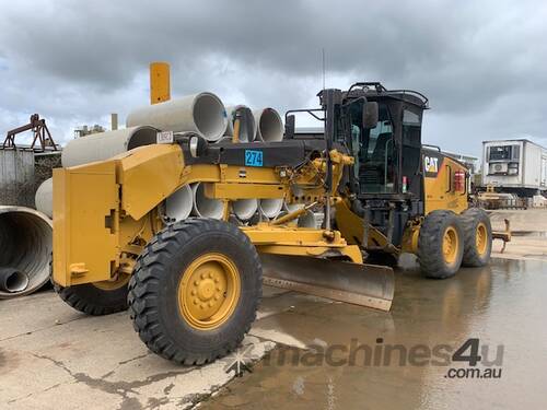 2013 CAT 12M Articulated Grader