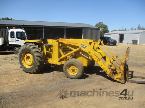 Massey Ferguson Tractor FE Loader