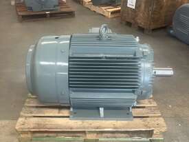 110 kw 150 hp 4-pole 1483 rpm 415v 280M frame IP66 Mining AC Electric Motor Teco Type AEHB-UCC01 - picture2' - Click to enlarge