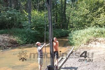 GANZ - Pajot 160 Air Pile Hammer