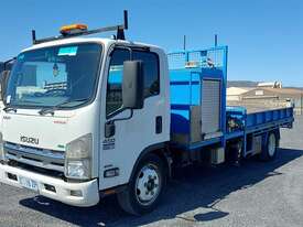 Isuzu NQR 450 - picture1' - Click to enlarge